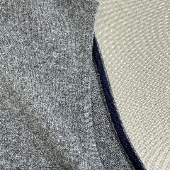 Woolovers zip front wool/cashmere sweater vest - Picture 9 of 11